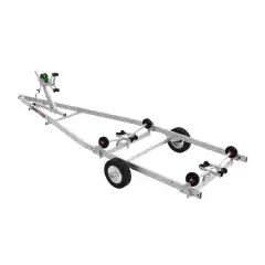 <h3>Produktbeskrivelse</h3>

<p>Tysse 6661K03 gir stabil og enkel h&aring;ndtering ved opptrekk av b&aring;ten. Hjul med plastnav t&aring;ler sj&oslash;vann og gj&oslash;r at vognen kan kj&oslash;res helt ned i sj&oslash;en. Justerbar baugst&oslash;tte og fleksible aksler gir god balanse og riktig plassering av b&aring;ten. Selvjusterende sidest&oslash;tter og solide kj&oslash;lruller gj&oslash;r opphalingen trygg og presis. For b&aring;ter opptil 23 fot &ndash; med 7 &aring;rs garanti.</p>
